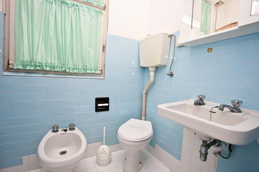 Hotel Trevi Cesenatico Habitación foto